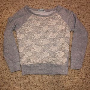 Maurice’s crew neck sweatshirt